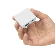 Adaptador HUB multipuerto "HUBERT"