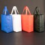 Bolsa TNT reutilizable "SAUL" con costuras termoselladas, asas 38 x 2.5 cm.