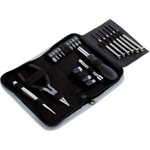 SET DE HERRAMIENTAS "COMPACT" 